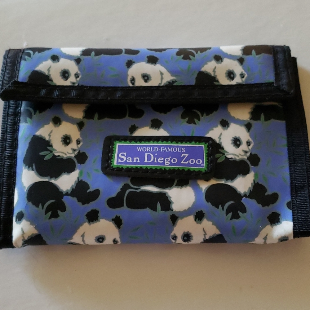 Trifold wallet